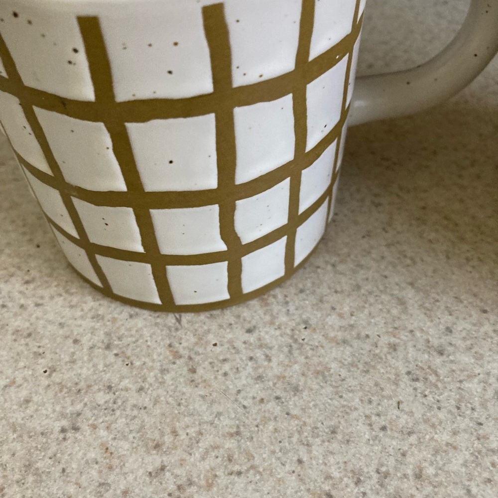 NWOTS Rustic Looking Cups - Picture 2 of 10